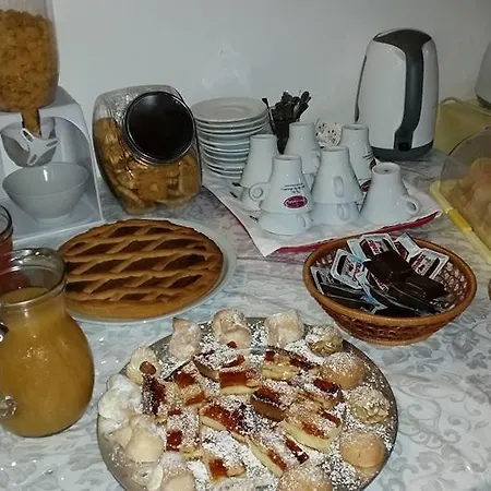 Pia Cornelia * باشيكو