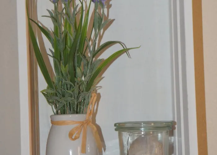 农家乐 Pia Cornelia *